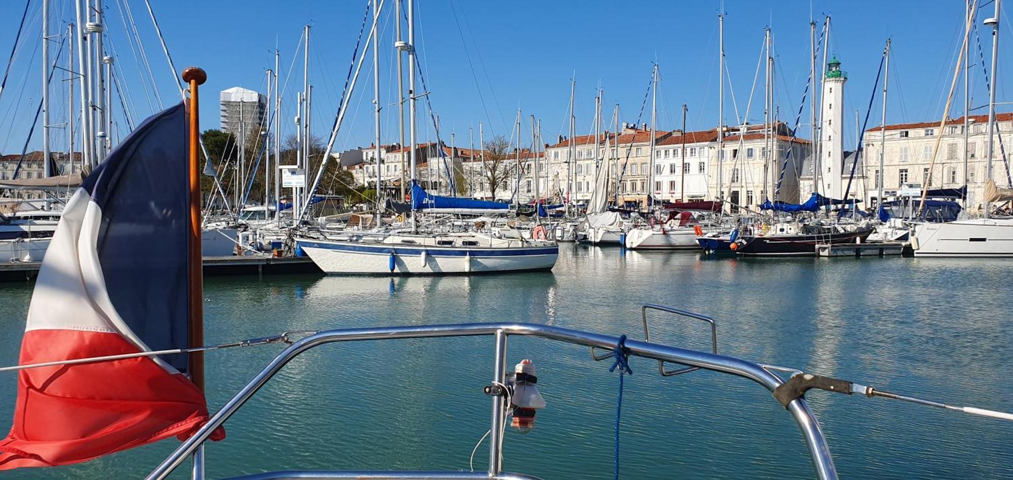 Coriandre 2 - Dormir Sur Un Grand Voilier 9 Personnes By Nuits Au Port La Rochelle  Ngoại thất bức ảnh