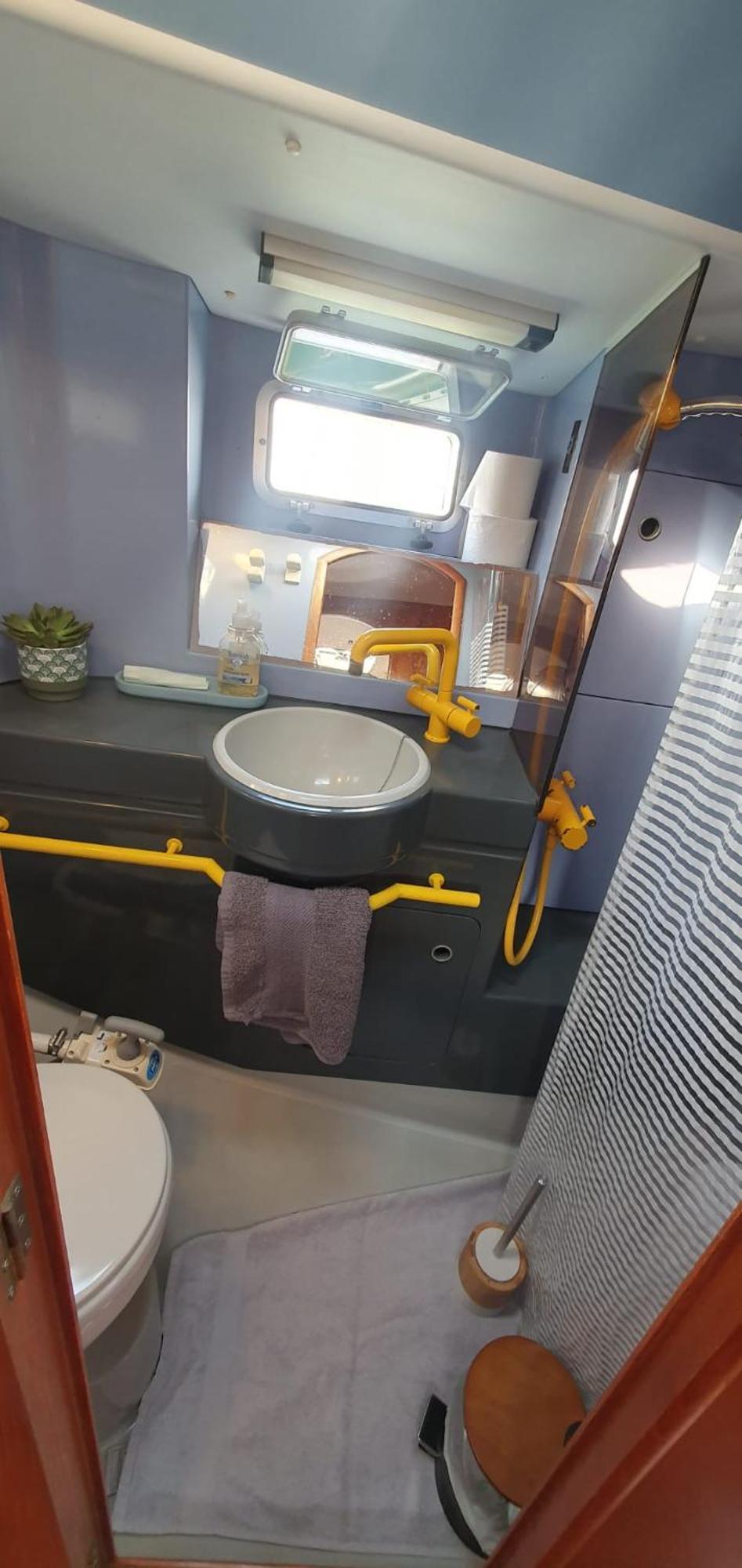 Coriandre 2 - Dormir Sur Un Grand Voilier 9 Personnes By Nuits Au Port La Rochelle  Ngoại thất bức ảnh